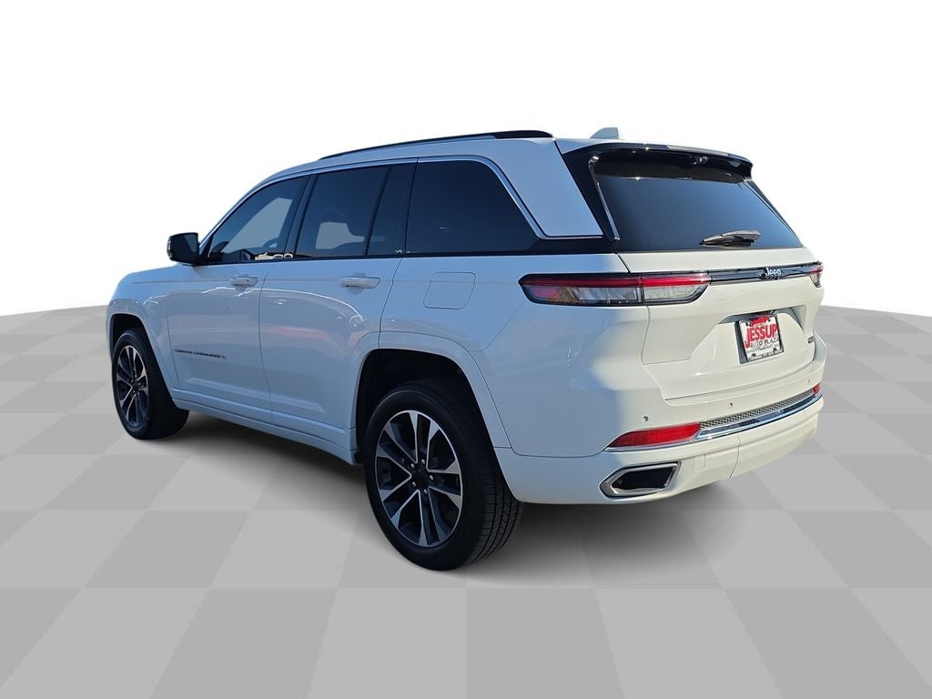 2022 Jeep Grand Cherokee Overland