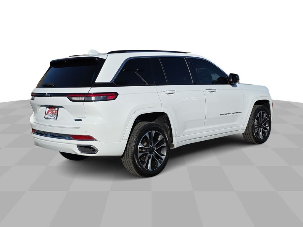 2022 Jeep Grand Cherokee Overland