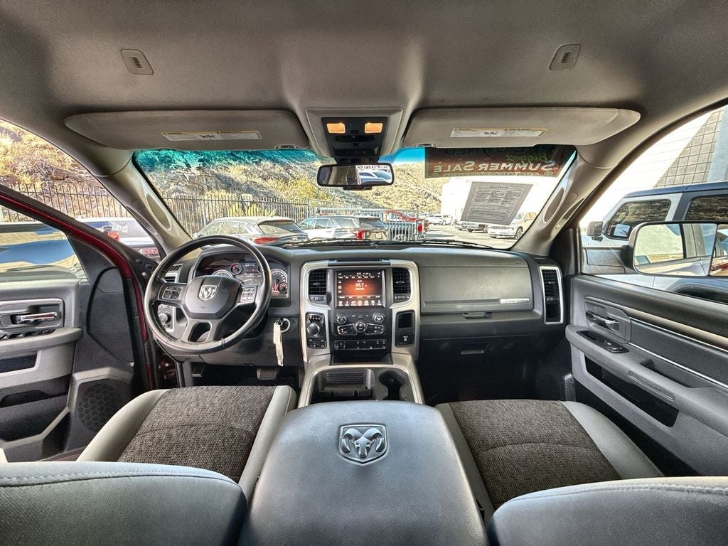 2017 RAM 1500 Big Horn Crew Cab 4x4 5'7" Box