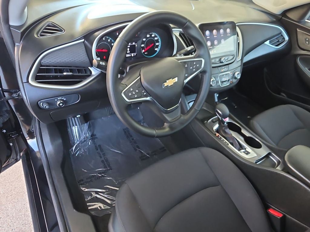 2025 Chevrolet Malibu RS