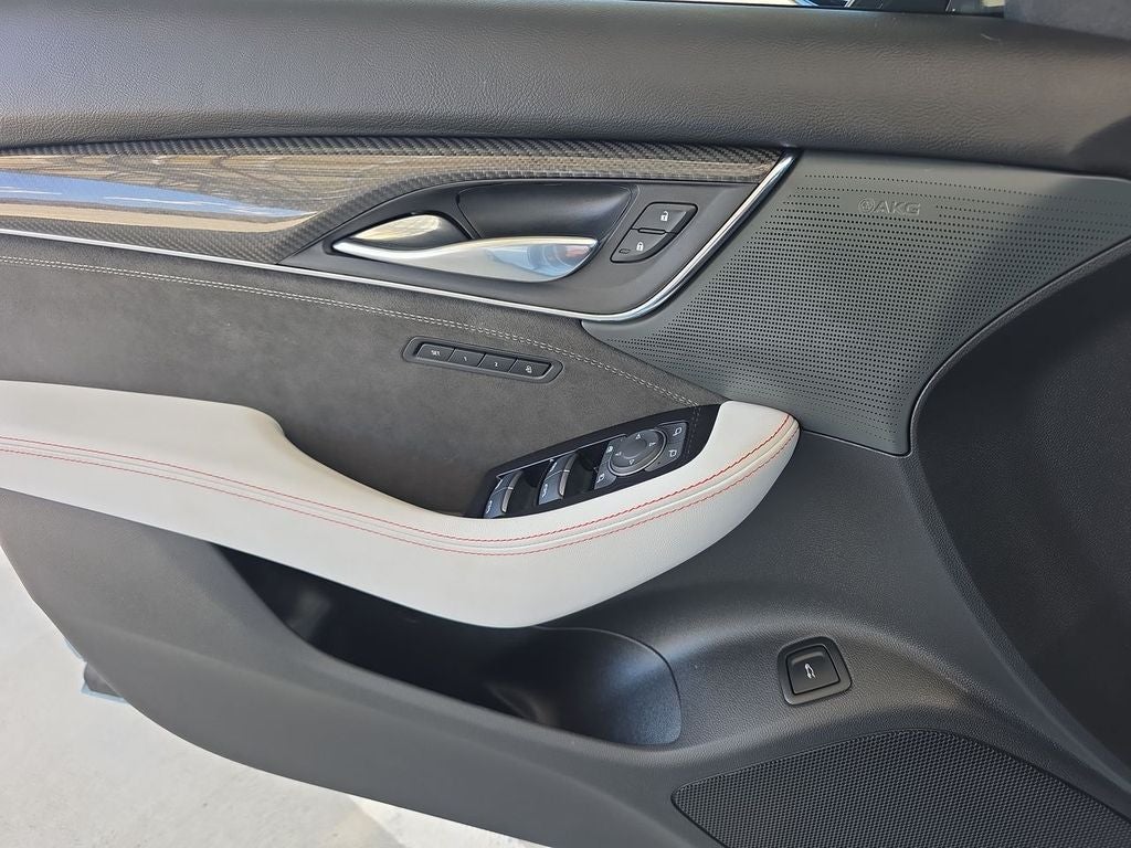 2025 Cadillac CT5-V V-Series Blackwing