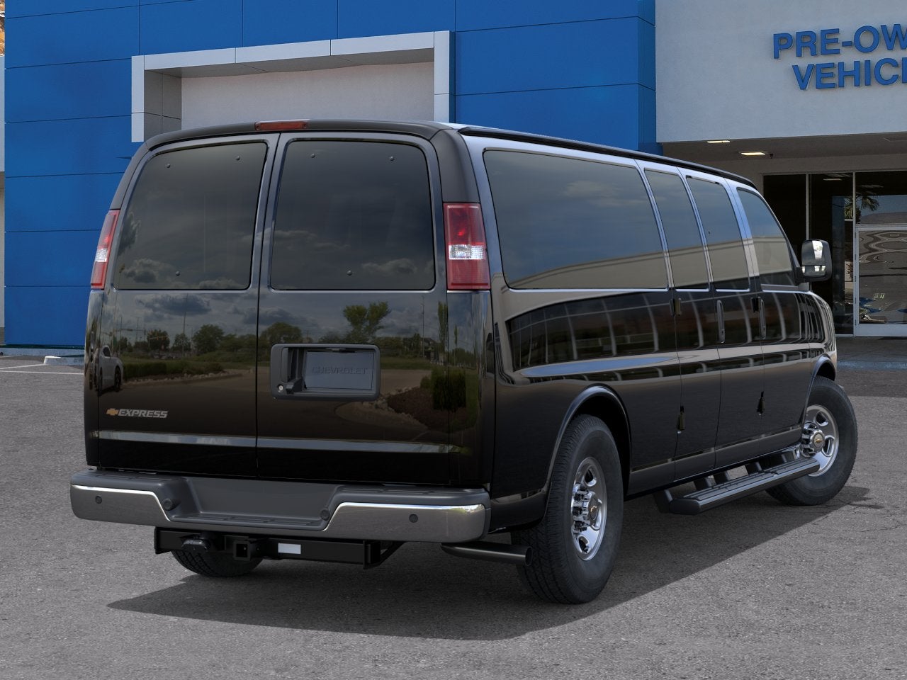 2026 Chevrolet Express Passenger LT