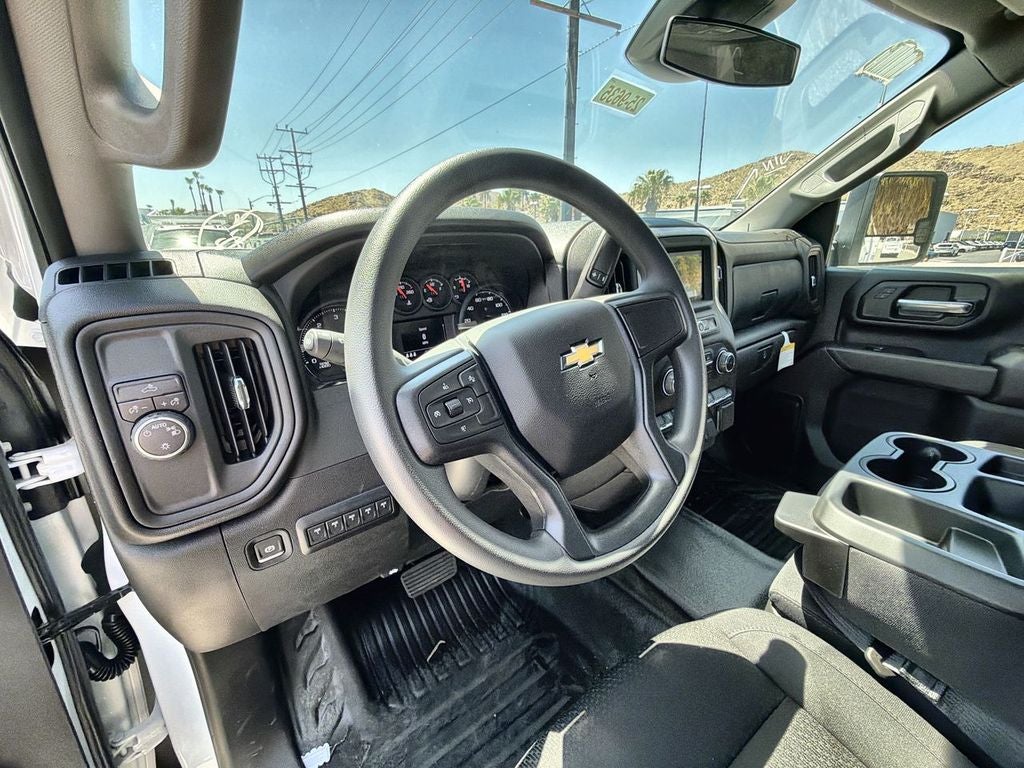 2025 Chevrolet Silverado 3500 HD Chassis Cab Work Truck
