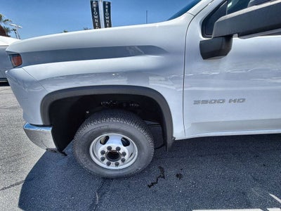 2025 Chevrolet Silverado 3500 HD Chassis Cab Work Truck