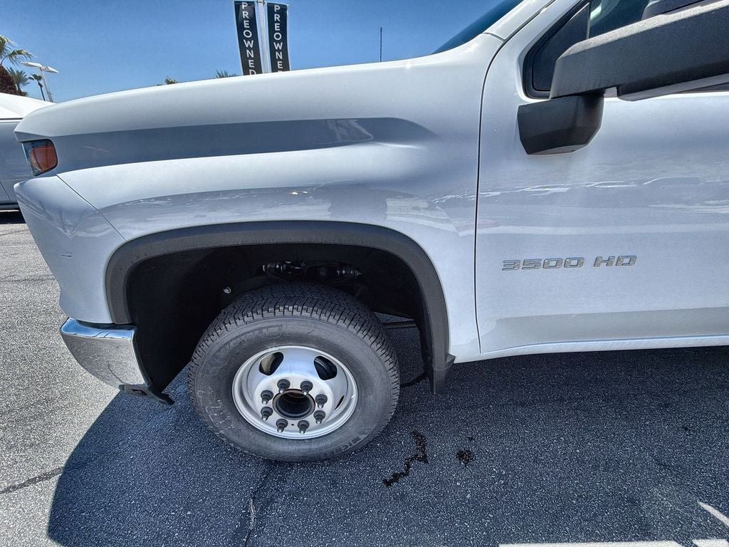 2025 Chevrolet Silverado 3500 HD Chassis Cab Work Truck
