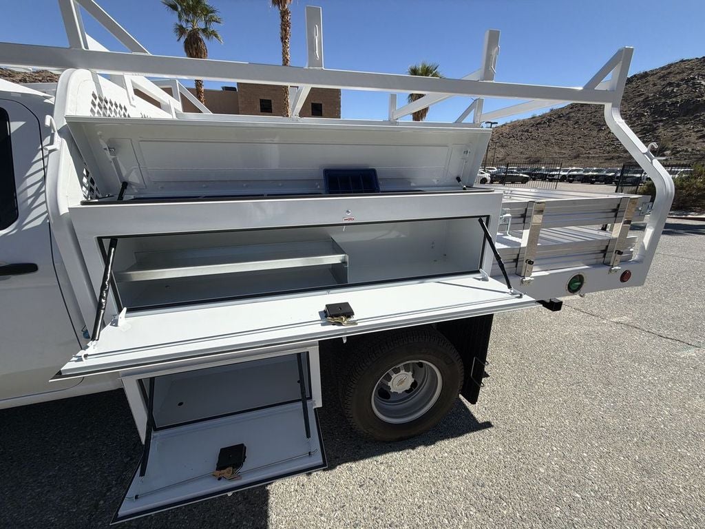 2025 Chevrolet Silverado 3500 HD Chassis Cab Work Truck