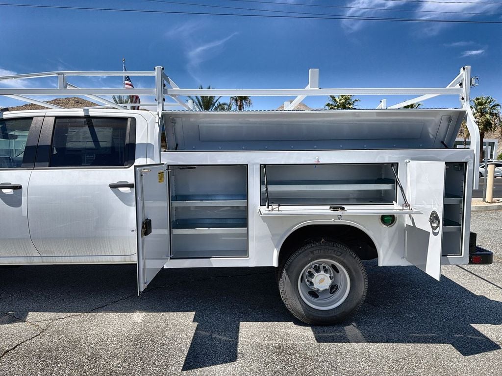 2025 Chevrolet Silverado 3500 HD Chassis Cab Work Truck