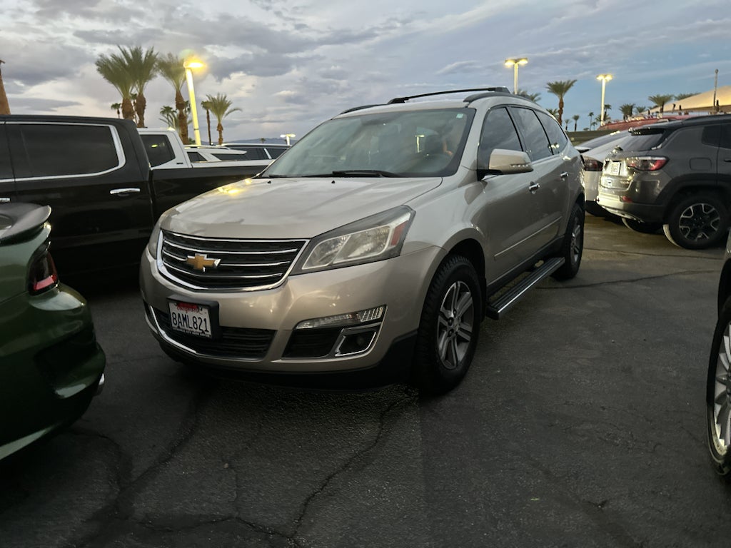 2017 Chevrolet Traverse LT