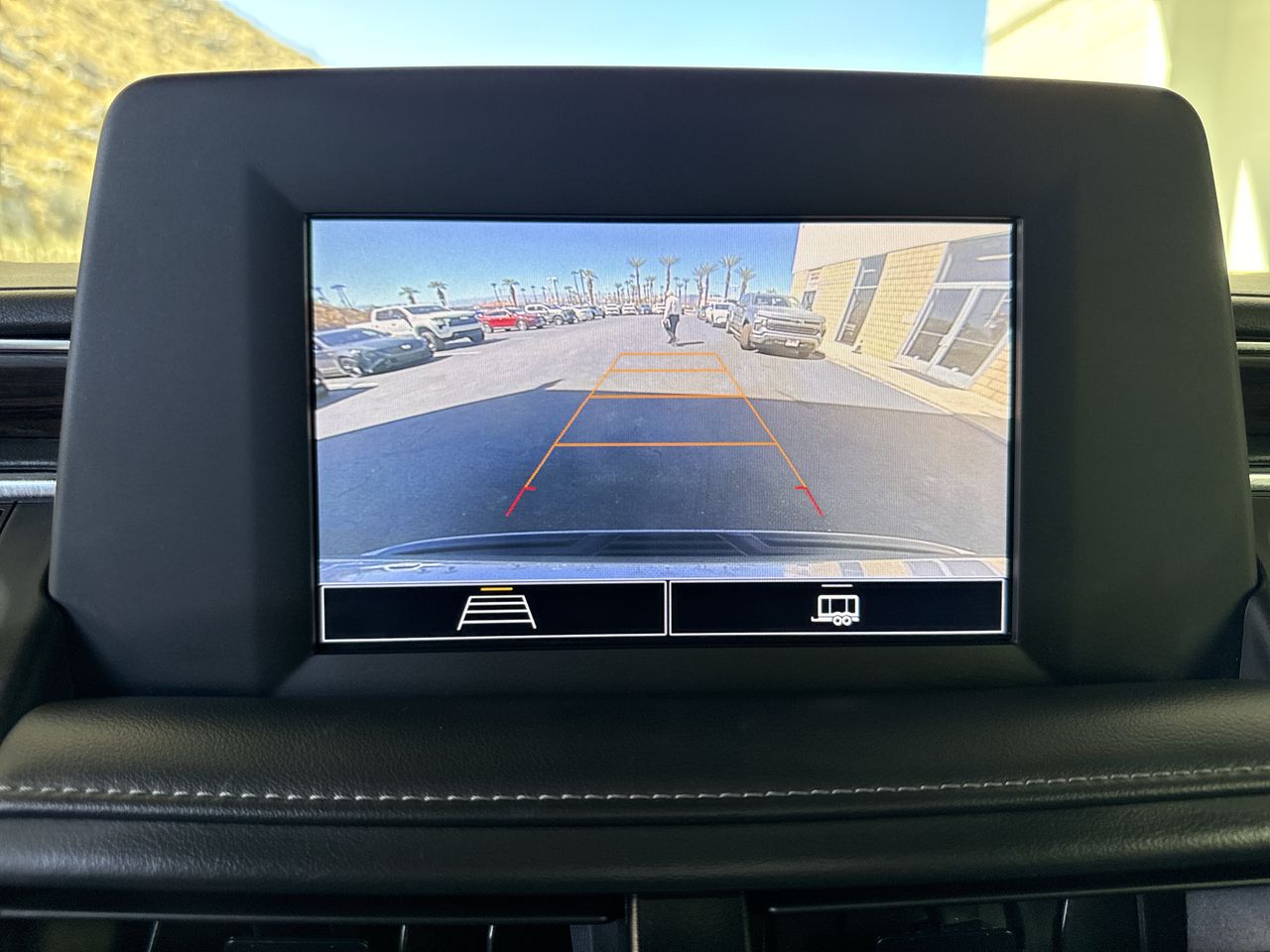 2022 Chevrolet Suburban LS