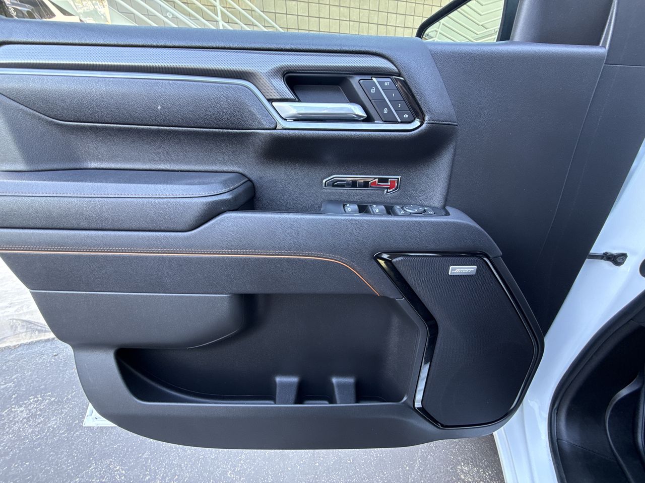 2025 GMC Sierra 1500 AT4