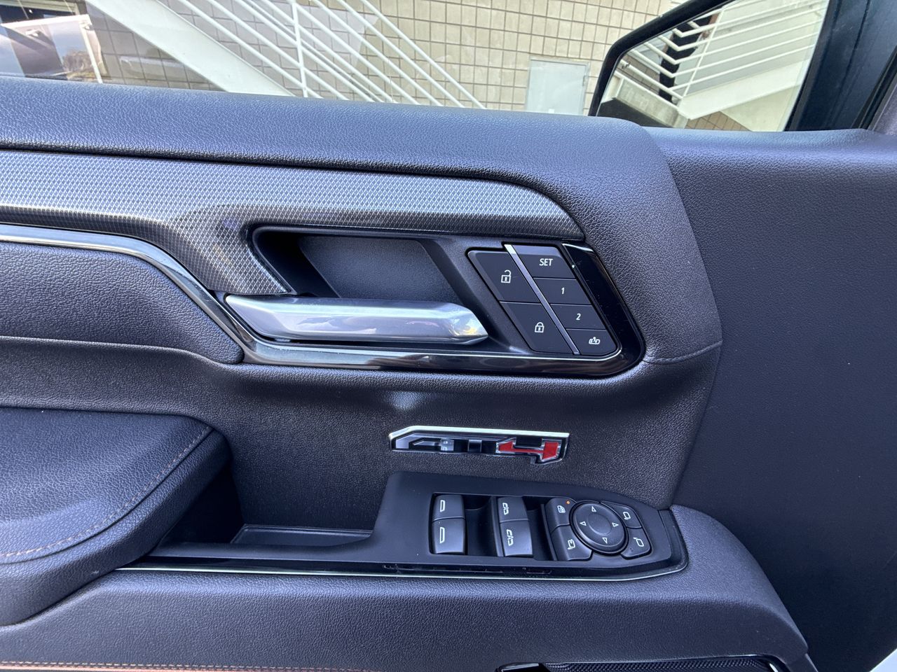 2025 GMC Sierra 1500 AT4