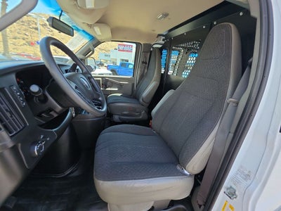 2024 GMC Savana Cargo 2500 Work Van