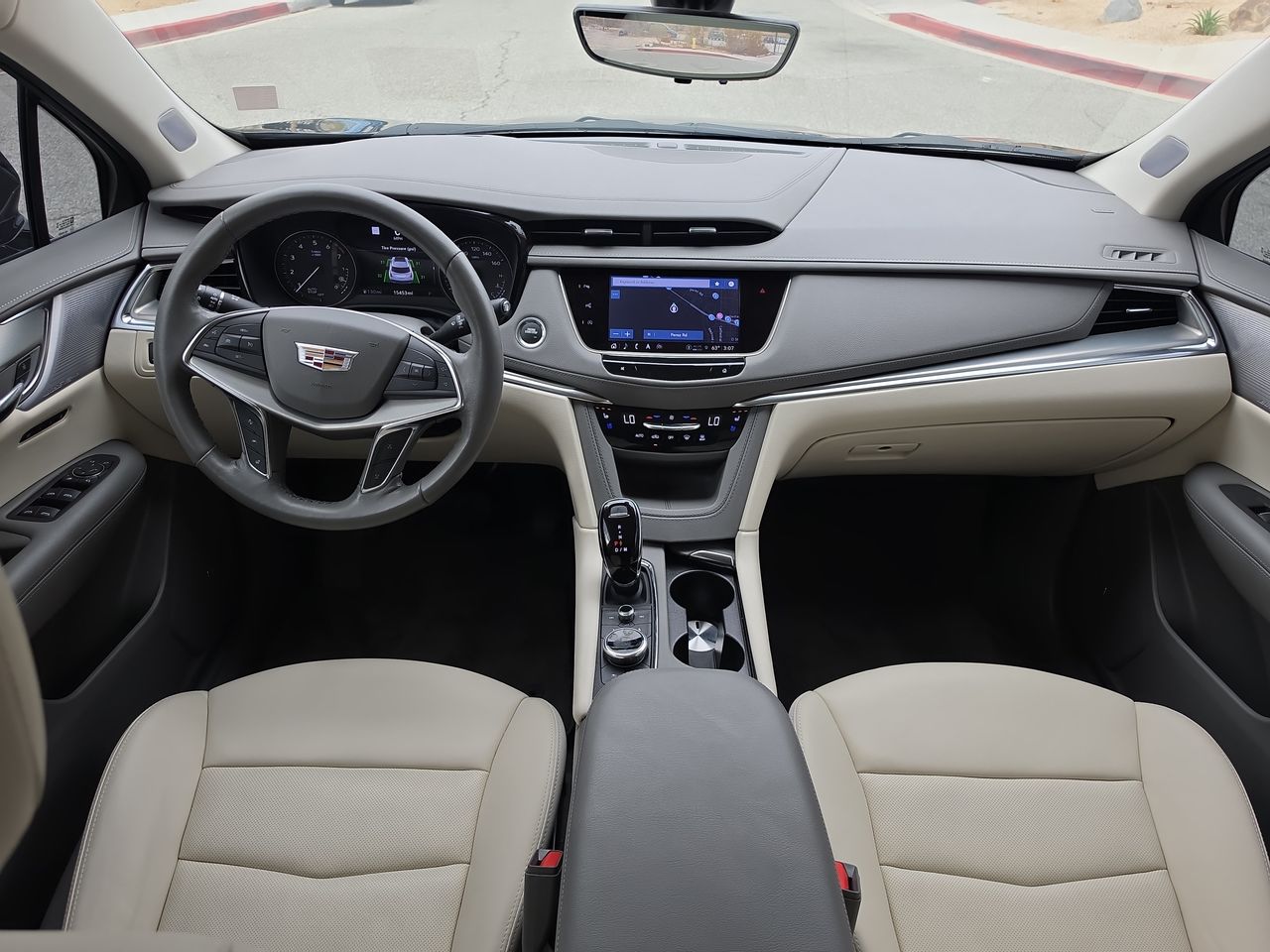 2022 Cadillac XT5 FWD Premium Luxury