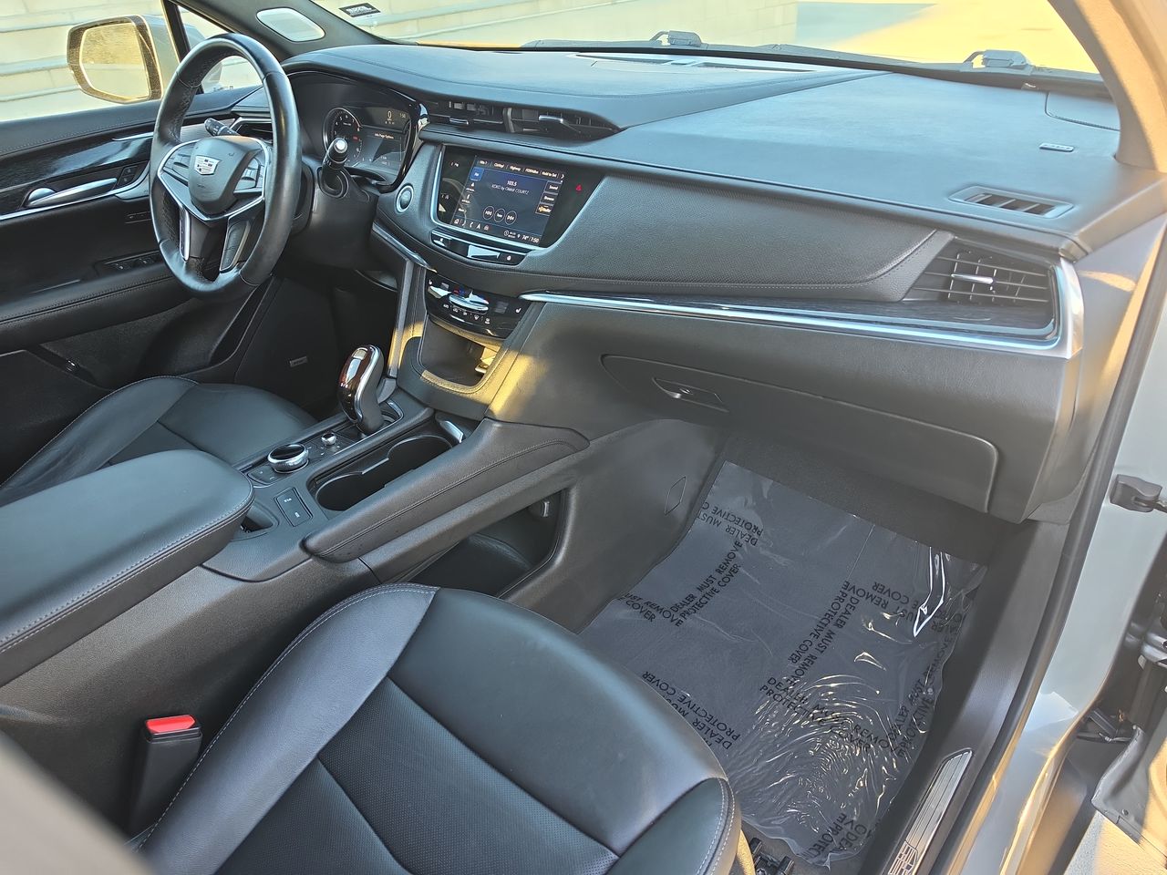 2023 Cadillac XT5 FWD Premium Luxury