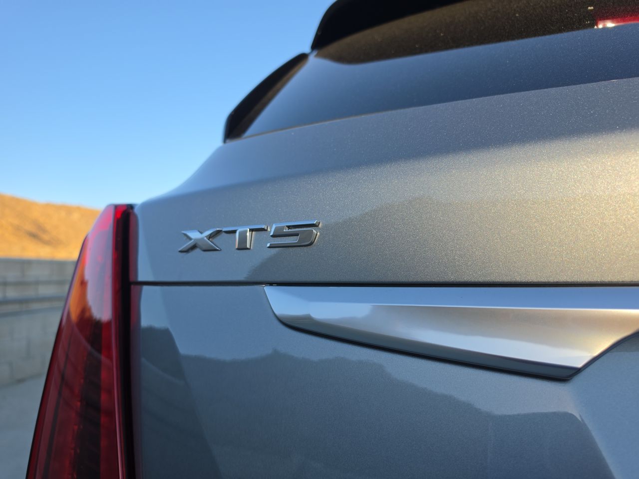 2023 Cadillac XT5 FWD Premium Luxury