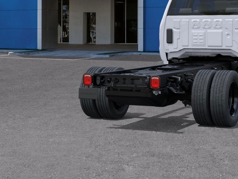 2025 Chevrolet Silverado 4500 HD Work Truck