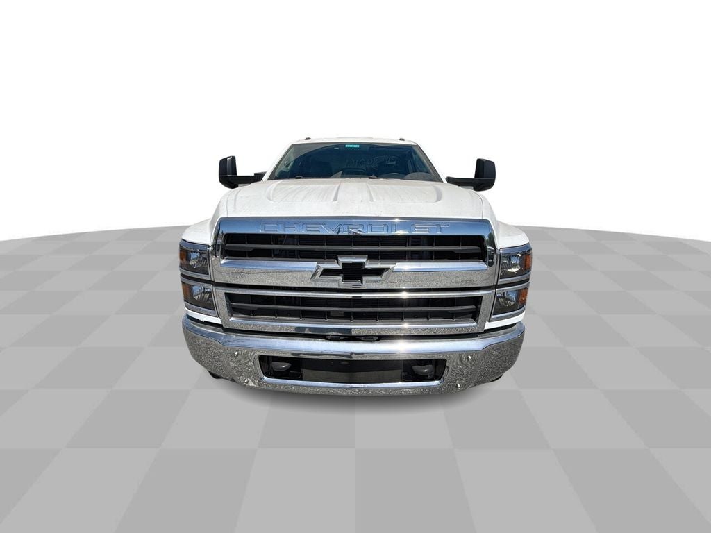 2024 Chevrolet Silverado 5500 HD Work Truck