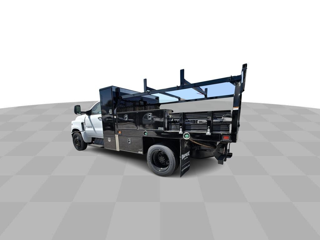 2024 Chevrolet Silverado 5500 HD Work Truck