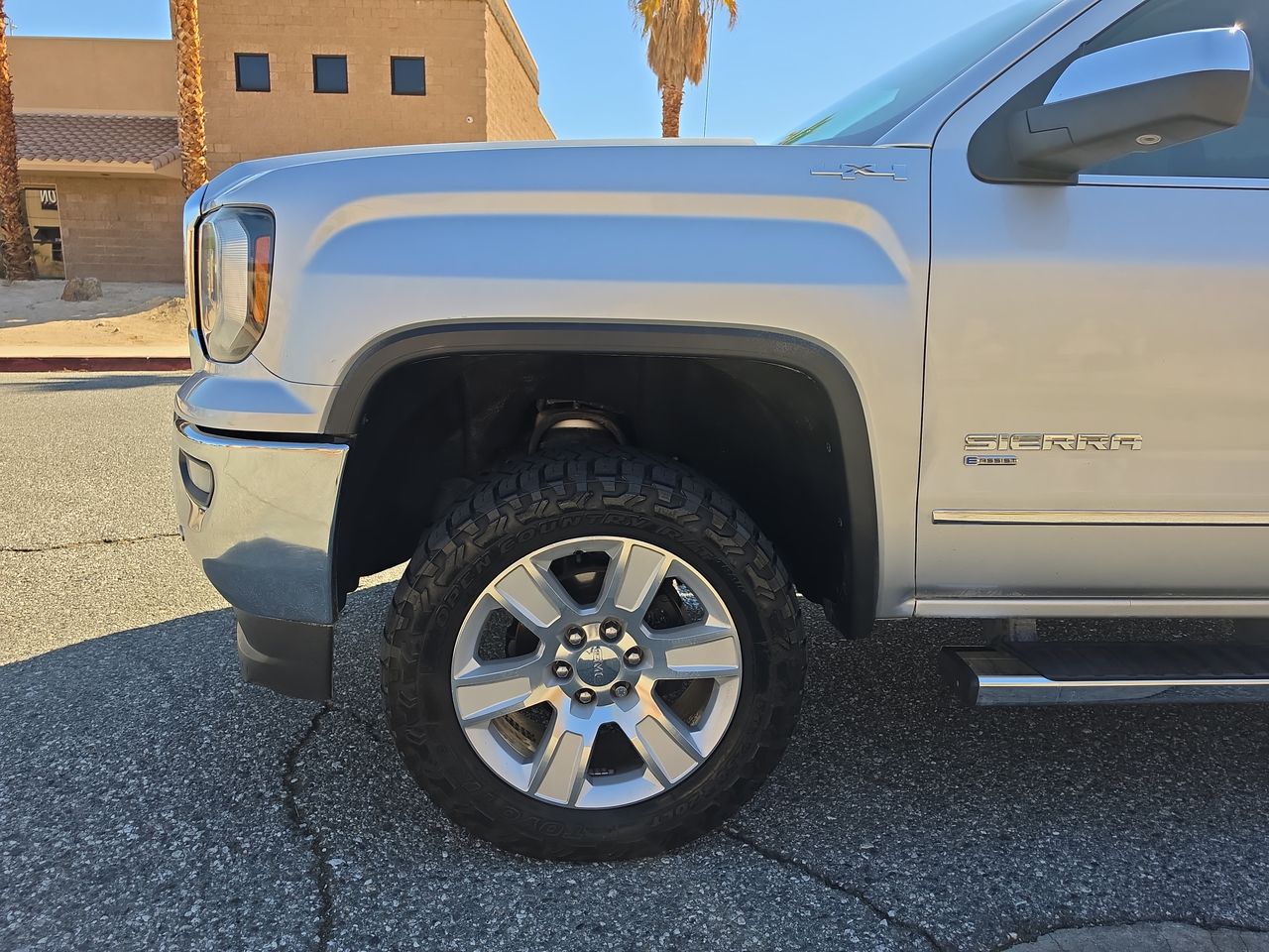 2017 GMC Sierra 1500 SLT
