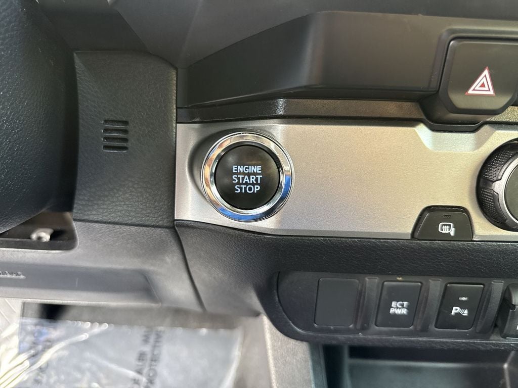 2023 Toyota Tacoma 2WD SR5