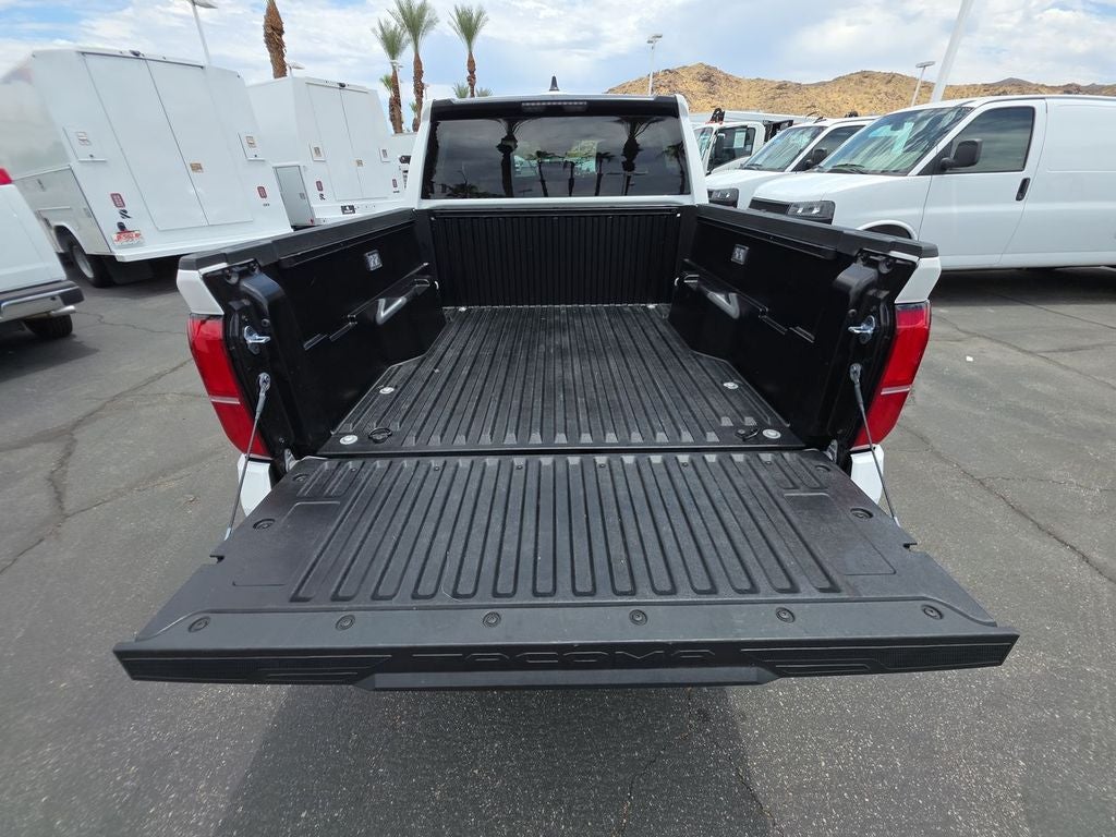 2026 Toyota Tacoma 4WD SR5