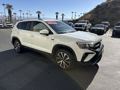 2024 Volkswagen Taos SE