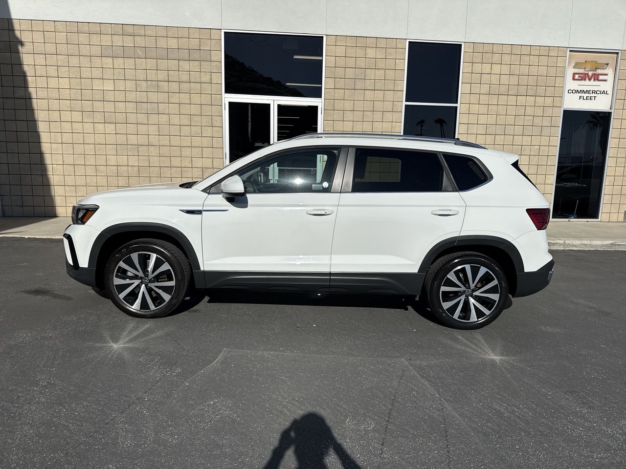 2024 Volkswagen Taos SE