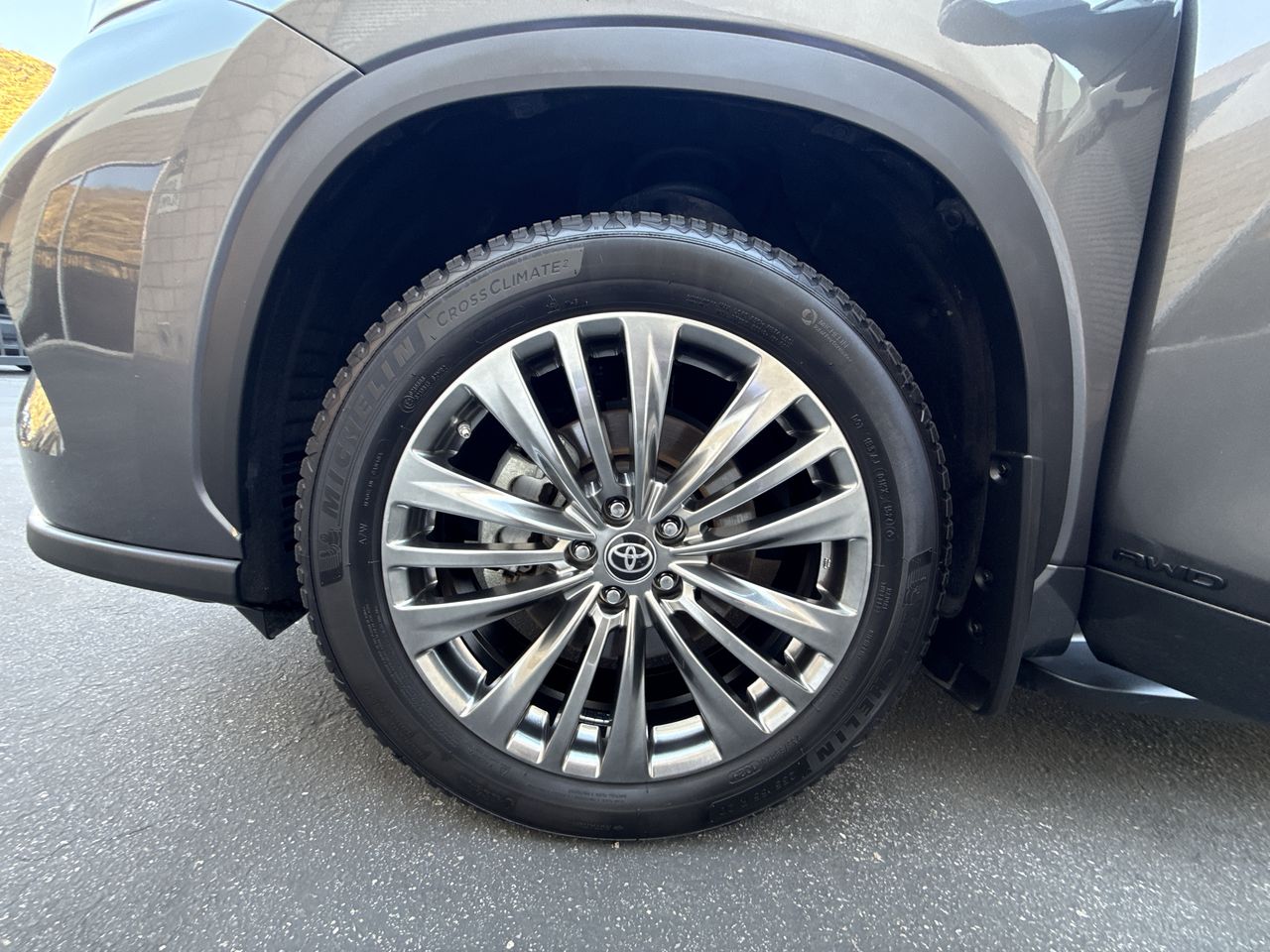 2021 Toyota Highlander Hybrid Limited