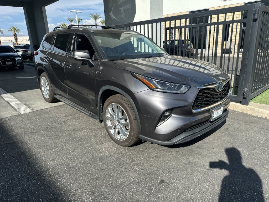 2021 Toyota Highlander Hybrid Limited