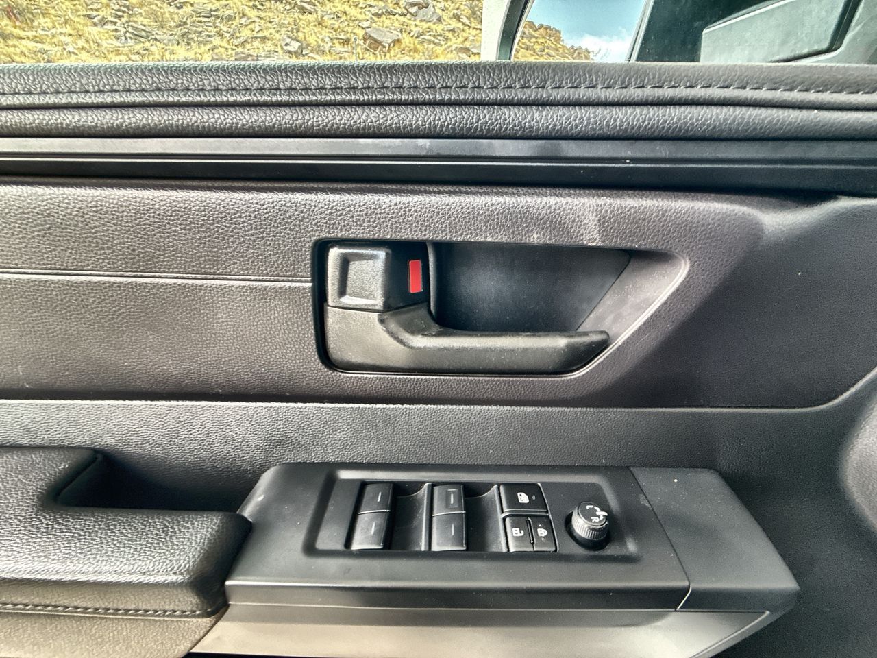 2024 Toyota Tundra SR