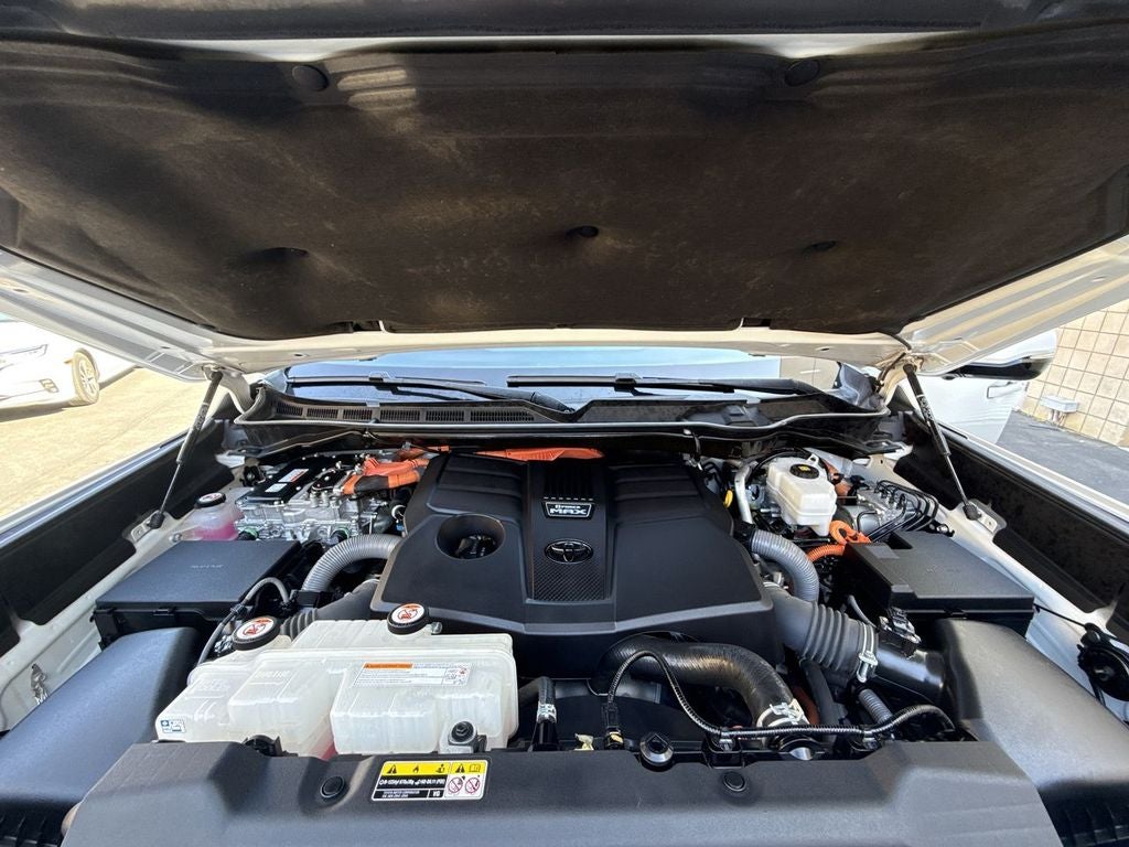 2023 Toyota Tundra 4WD Platinum Hybrid