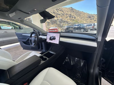 2024 Tesla Model Y Performance