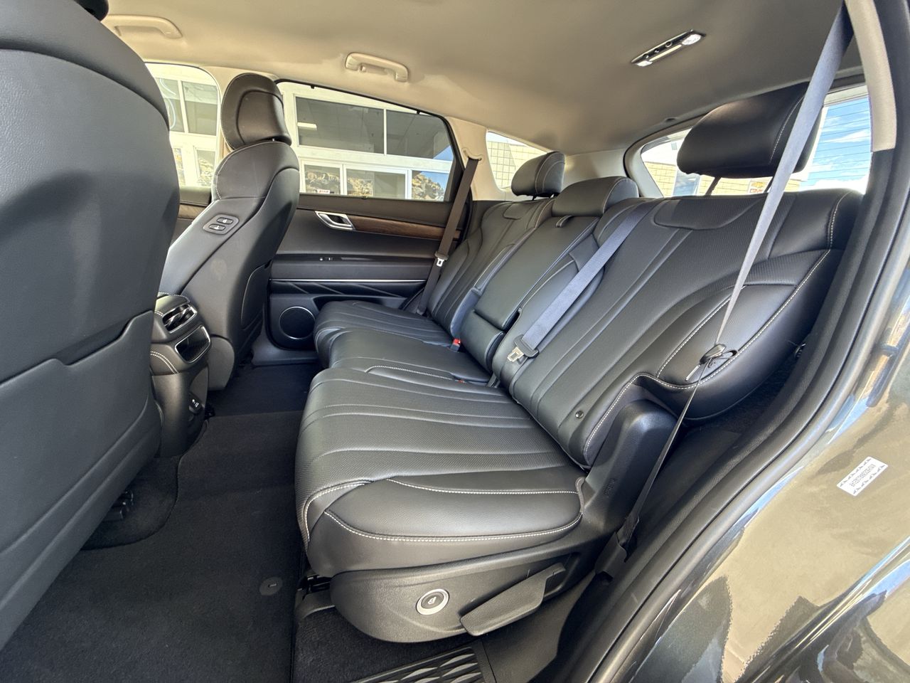 2024 Genesis GV80 Base