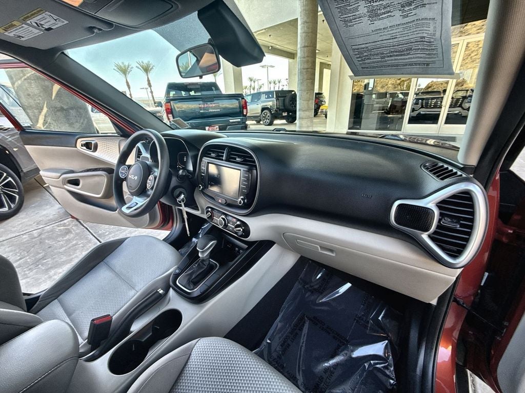 2023 Kia Soul LX
