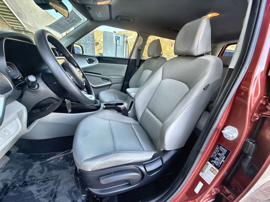 2023 Kia Soul LX