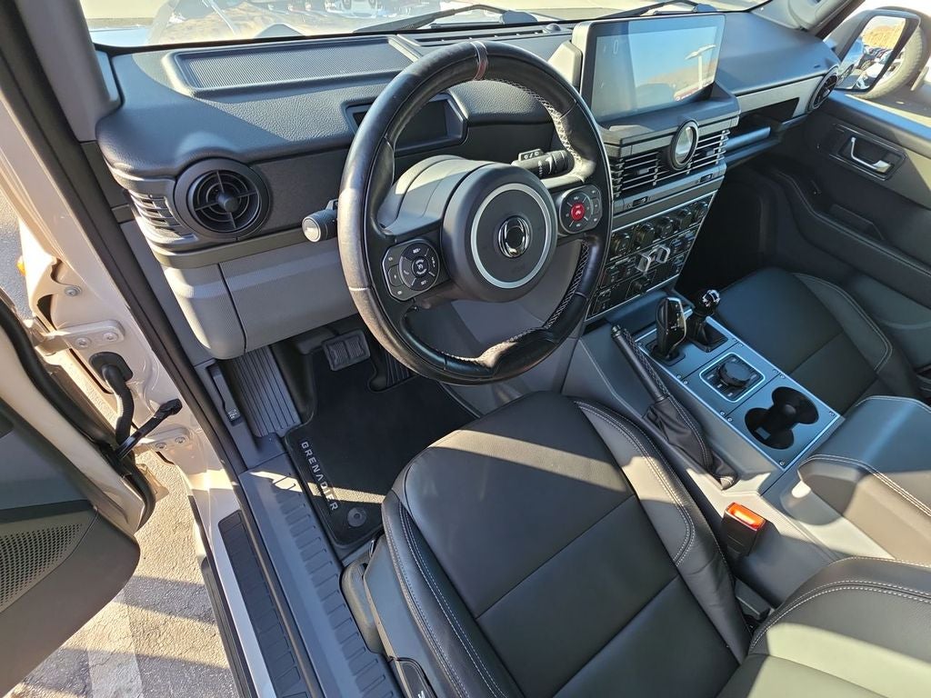 2025 INEOS Grenadier Station Wagon Base