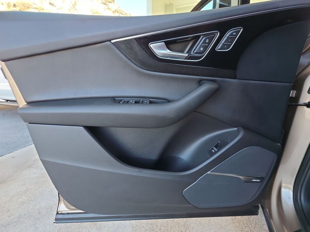 2019 Audi Q7 55 Premium