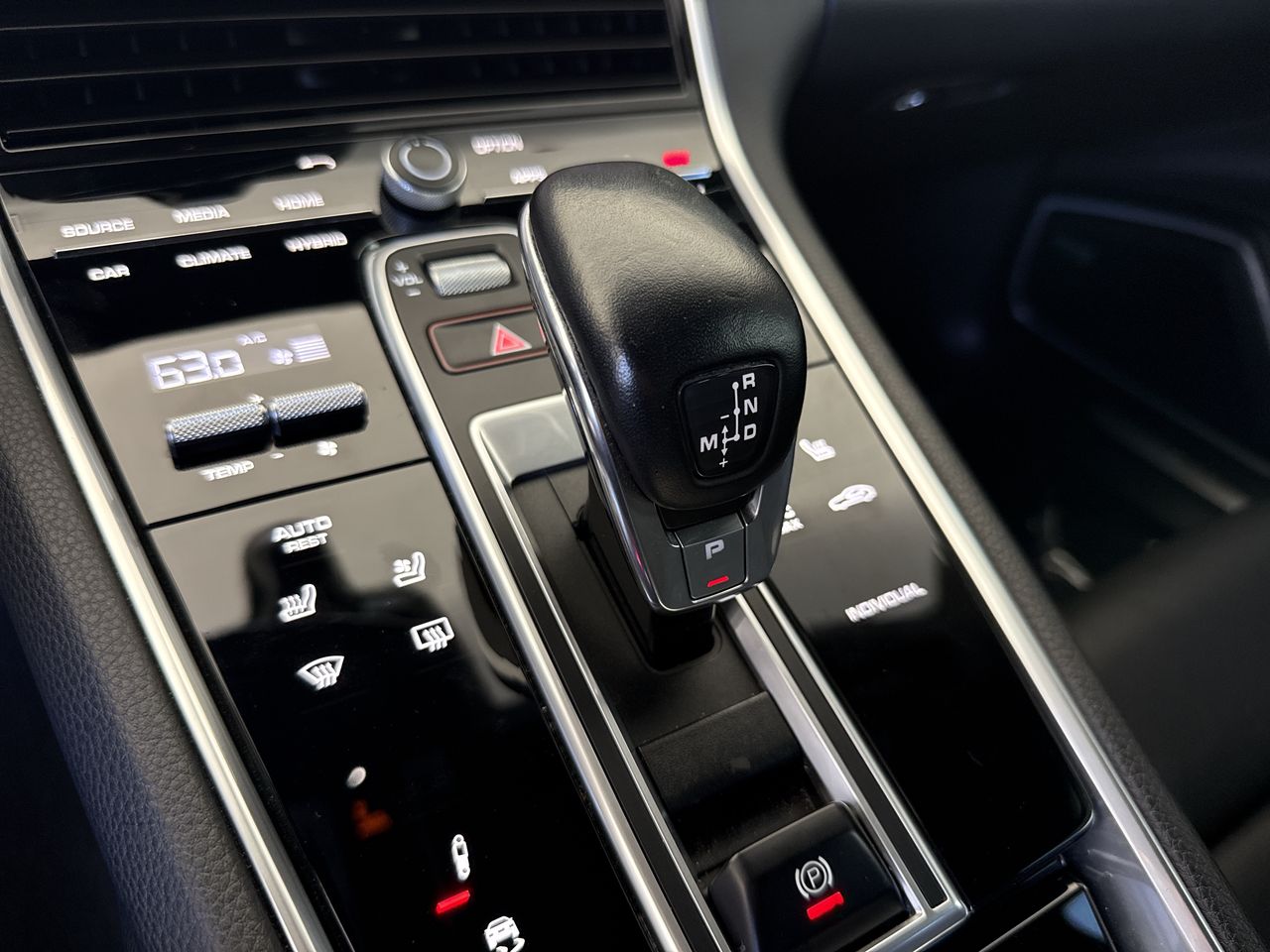 2019 Porsche Panamera 4 E-Hybrid