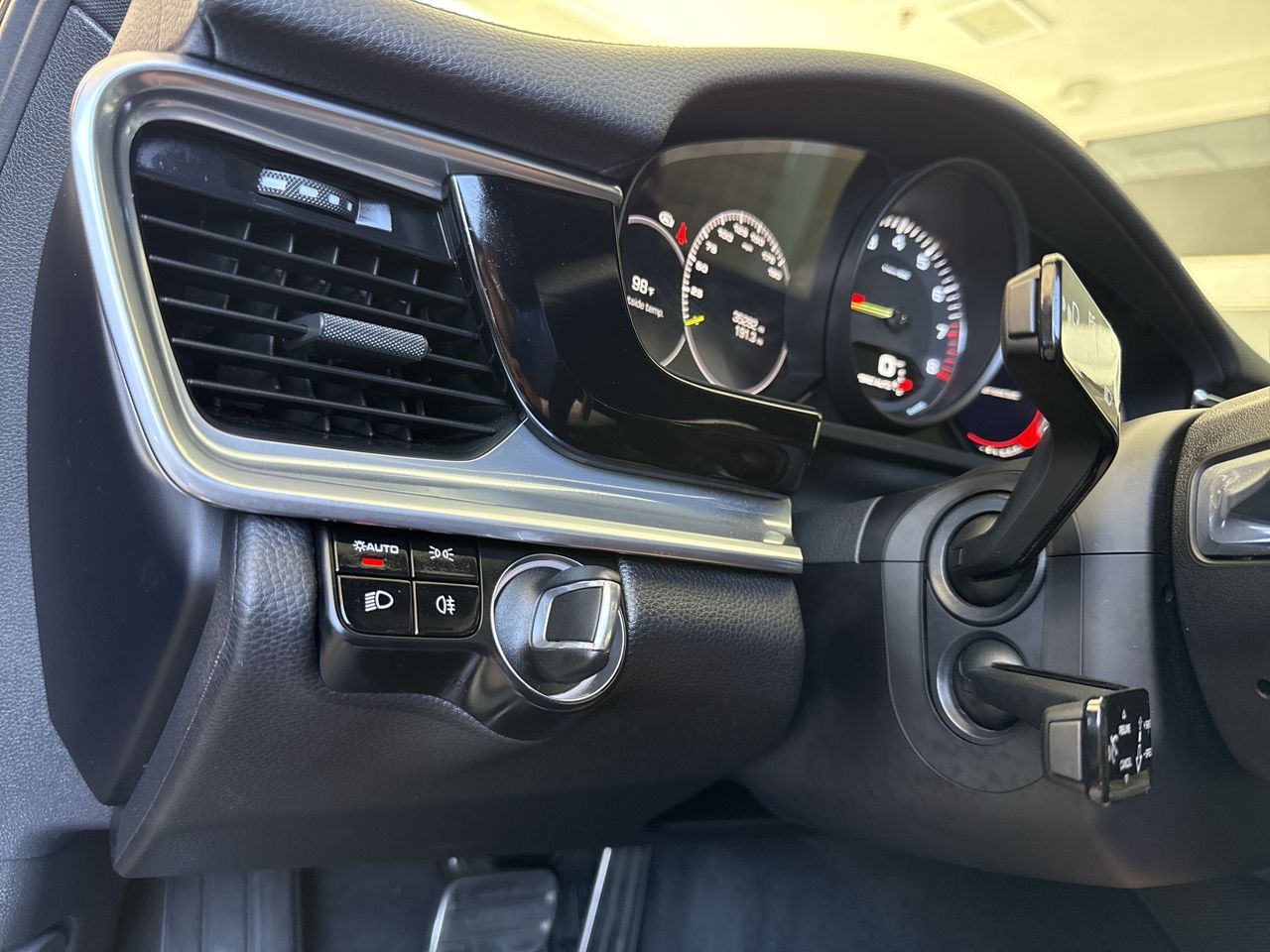 2019 Porsche Panamera 4 E-Hybrid