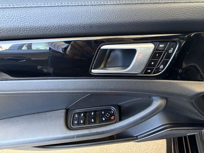 2019 Porsche Panamera 4 E-Hybrid