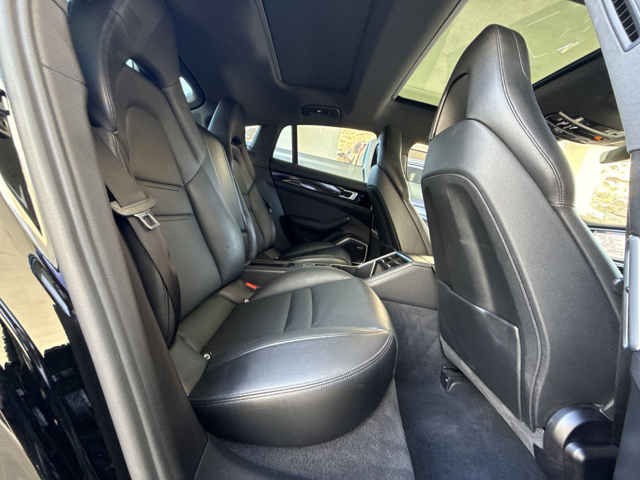 2019 Porsche Panamera 4 E-Hybrid