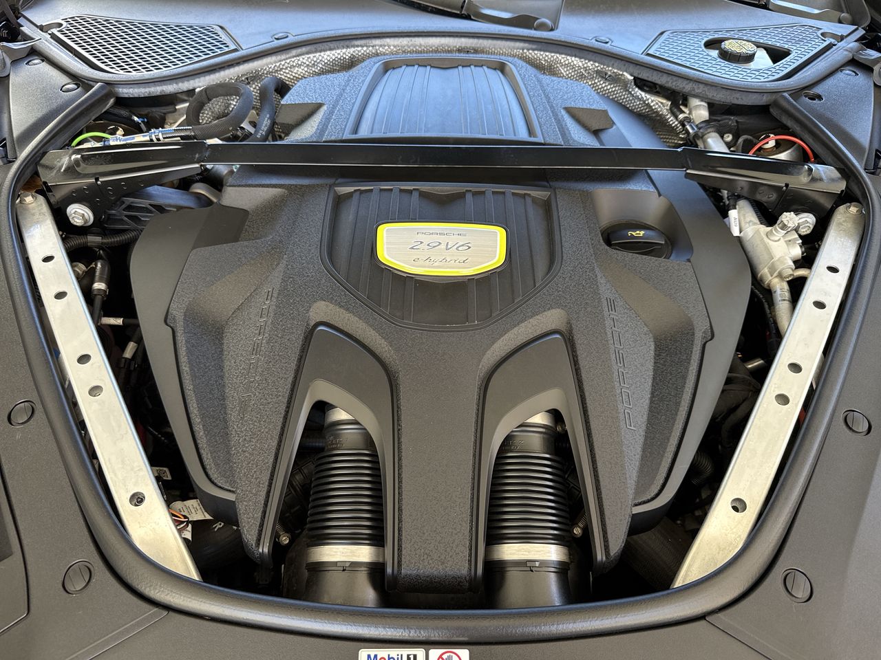 2019 Porsche Panamera 4 E-Hybrid