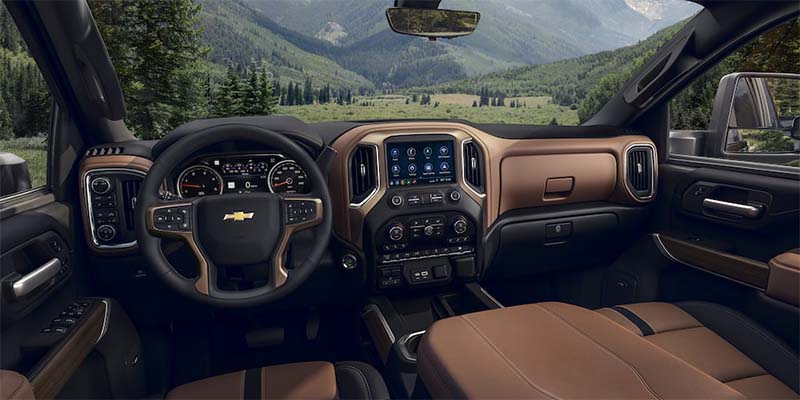 dashboard of Chevrolet Silverado 2500 HD