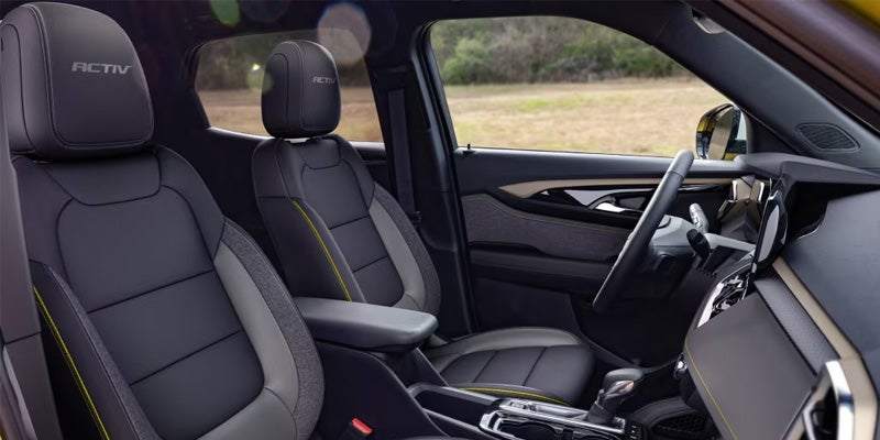 front seats of Chevrolet Trailblazer